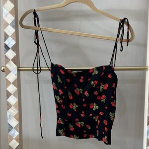 Reformation Strawberry Top Size 2